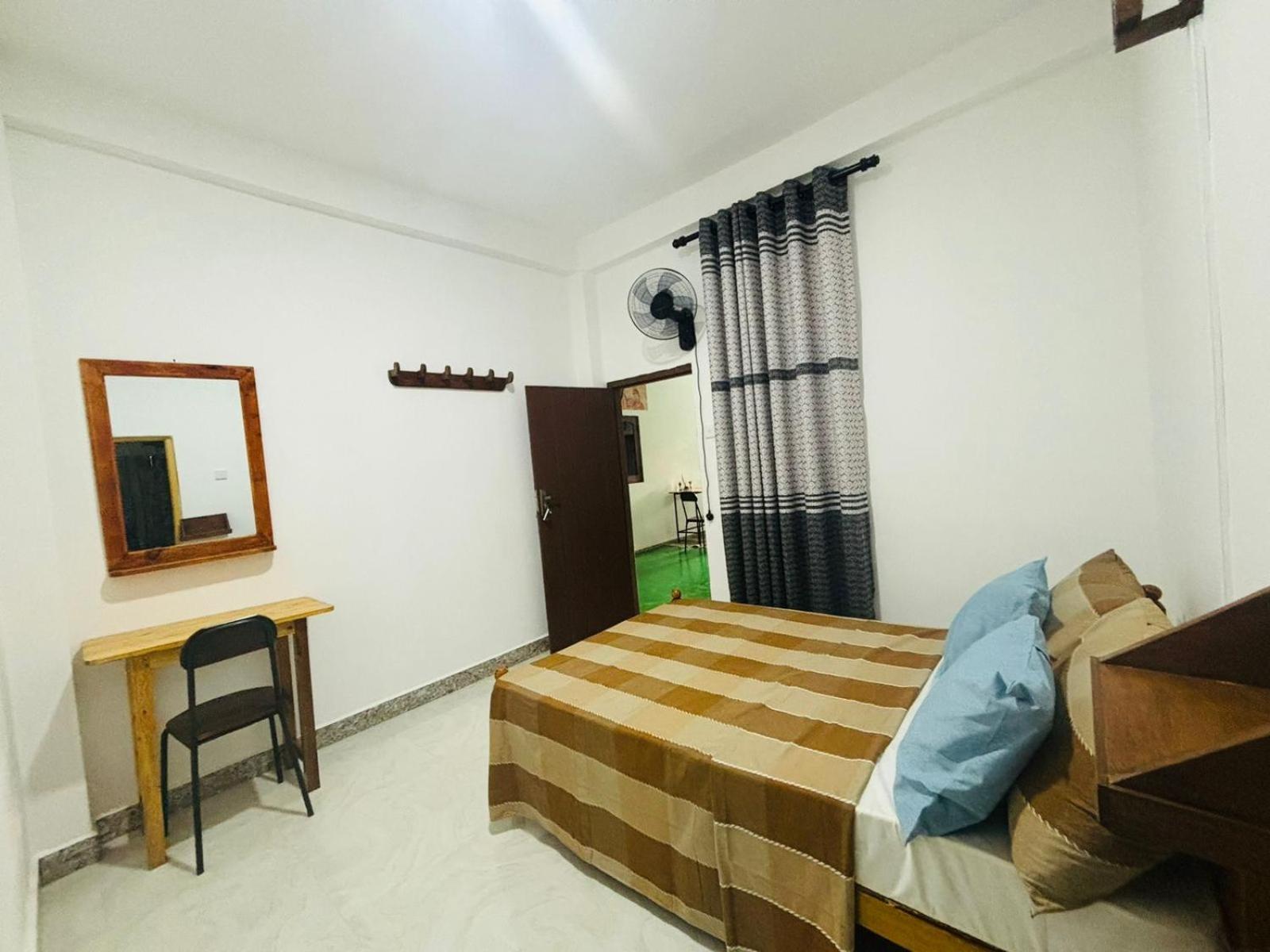 Jaya Villa - Near Airport Negombo Buitenkant foto